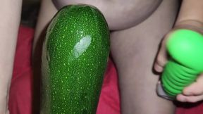 Huge Squash Makes My Cunt Squirt Like A Fountain.