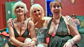Mature housewife trio group sex party