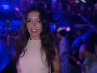 Horny girl agreed to have sex in a nightclub toilet