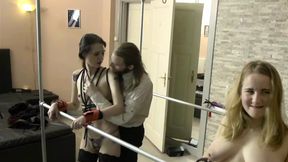 Meliss en Zoe get punished by there boyfriends