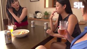 I Ended up Sneaking Into a Girls-only House Party. - a