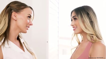 Delilah Day, Pristine Edge - sister's pussy is free real estate