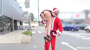 Bad Santa fucks slut in mini skirt in public - Chicas Loca