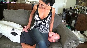 House slave & slap & spit & worship feet