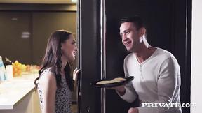 ”Newcomer Lilu facialized in the bathroom”