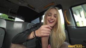 Spicy tart Anna Khara adult clip