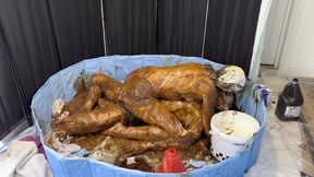 Horrendous Food Fuck Sploshing Mess!