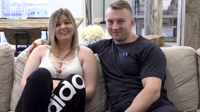 Thick sexy peice - big natural tits in curvy blonde PAWG