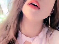 Amateur wild chick solo masturbation