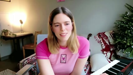 Teen stepsister's tight asshole gaped open by a veiny BBC