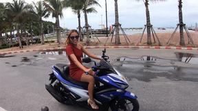 ”Perfect ass Thai Girlfriend motobike ride followed by a walk beach side & a fuck”