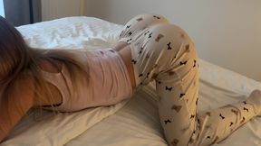 Bubble Butt Stepsister surprised me in my bed. Step Siblings Passionate Fuck