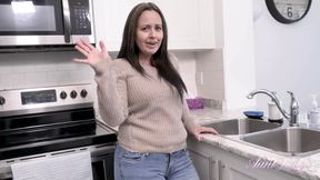 AuntJudys - 43yo Big Ass MILF Brandi Banks Sucks Your Cock in the Kitchen