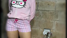 HOW DELICIOUS THE STEPCOUSIN LOOKS WITH HER PILLAMA SHE LETS HER ASS BE FUCKED BEFORE RESTING!