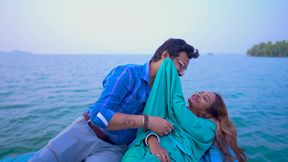 Husband and wife honeymooned and had hardcore sex in the middle of the sea