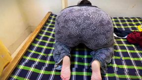 Morocco Big Ass Muslim MILF Stepmom Big Ass Show for Seduced Stepson to Gets Anal Sex