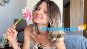 Gina Gerson's Basic Instinct is to Rip her Pantyhose and Masturbate