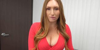 Turned on Wife Asks for Sperm to Get Pregnant