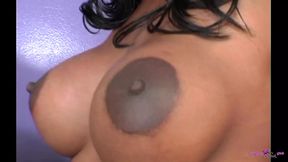 Black Beauties in a Threesome Know How to Ride a Dick in the Cowgirl Position