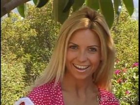 Allysin Chains of Barefoot Confidential