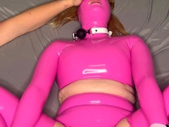 Angela amateur fetish blowjob in latex