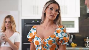 Voluptuous stepmom and teens heart-stopping 3some video