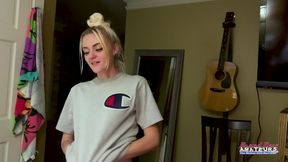 Manipulating my Sassy body rub girl into showing off body