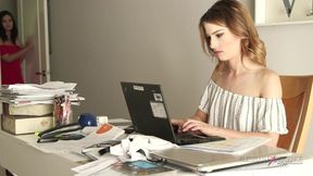 Violet &amp; Kristen Spend Some Girl Time