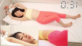 Satomi's Hairy Asian Pussy Bisex vibrator Marathon, Bondage-Style