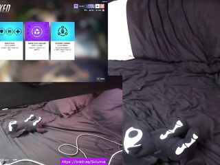 SUCCBUS CATGIRL EMO stoner tries to play overwatch whilst this babe gets vibrated by her viewers egirl punk punk kitten gamer gooner cute