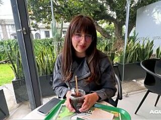 I discovered a very nice-looking beauty and offered to film an anal porn clip with her and I came inside her