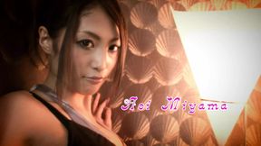 BABE SPREADS LEGS AS LOVERS DRILL HER PUSSY AFTER DILDO FUCK