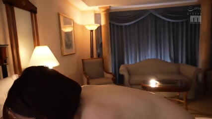 The Most Plain Girl In The Company Had Such An Amazing Body! ! First Sleepover Date After That, I Invited Her To A Hotel And We Fucked Her Naked Over And Over Again Until Morning. Miura Sakura