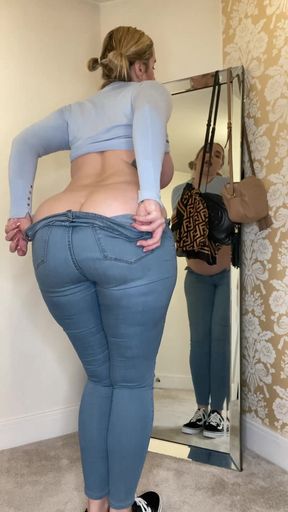 Watch Me Tease You with My Big Ass in These Tight Jeans