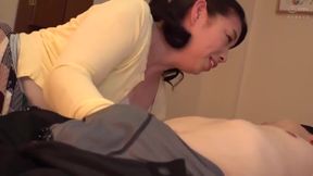 Crazy Brunette Cougar Deepthroating in HD