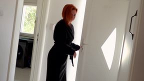 HOW MUCH cum can fit in her mouth? This cocksucker is showing off!