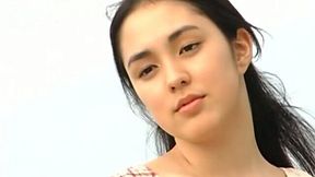 Adorable Japanese babe Toriko is posing on cam