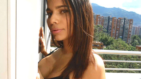 ”Outgoing latin COUGAR Mila Garcia loves rough sex at a porn casting”