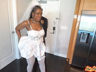 The Most good Chap Gives Raven Swallows a Huge Facial Previous to Her Wedding