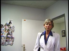 Horny mature lady gets banged from behind at the casting