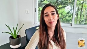 Camila, young oriental, likes to fuck guys with big cocks