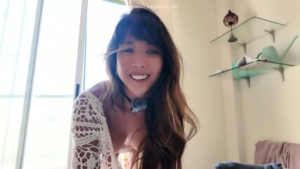 Naked DaringKiara Masturbates By The Pool