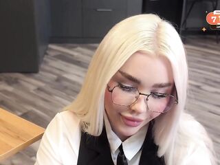 MY GIRLFRIEND'S MOMMY DRILLED ME INCREDIBLY SO THAT BABE WOULDN'T LOSE HER JOB