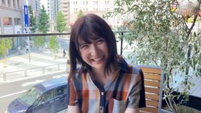 M781G03 Gonzo SEX with a beautiful girl who seems to be innocent and has a young lady feeling in a soft atmosphere!