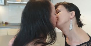 Mature Lesbos and Their Greedy Cunts