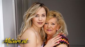 Grandma Ilya Gets Her Unshaved Pussy Licked By Hot Teen Selvaggia