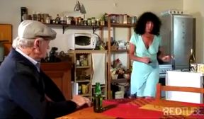 french anal cougar squirter