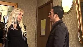 Italian wife gets filled up during hardcore swap