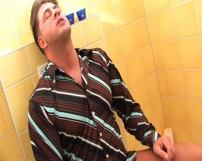 Toilettenfick Fuckbrothers Wild Toilet Pounding