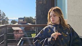 Sexy girl with nice ass worships her boyfriend's cock with her mouth and then gets her pussy fucked and creampied